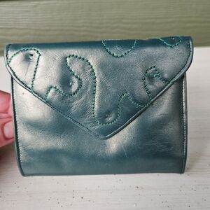 Vintage Barbara Bolan Shiny Emerald Green Leather Wallet Small with Snap Closure